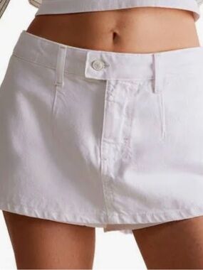 Free People Gallivanting Skort Size 26 Optic White